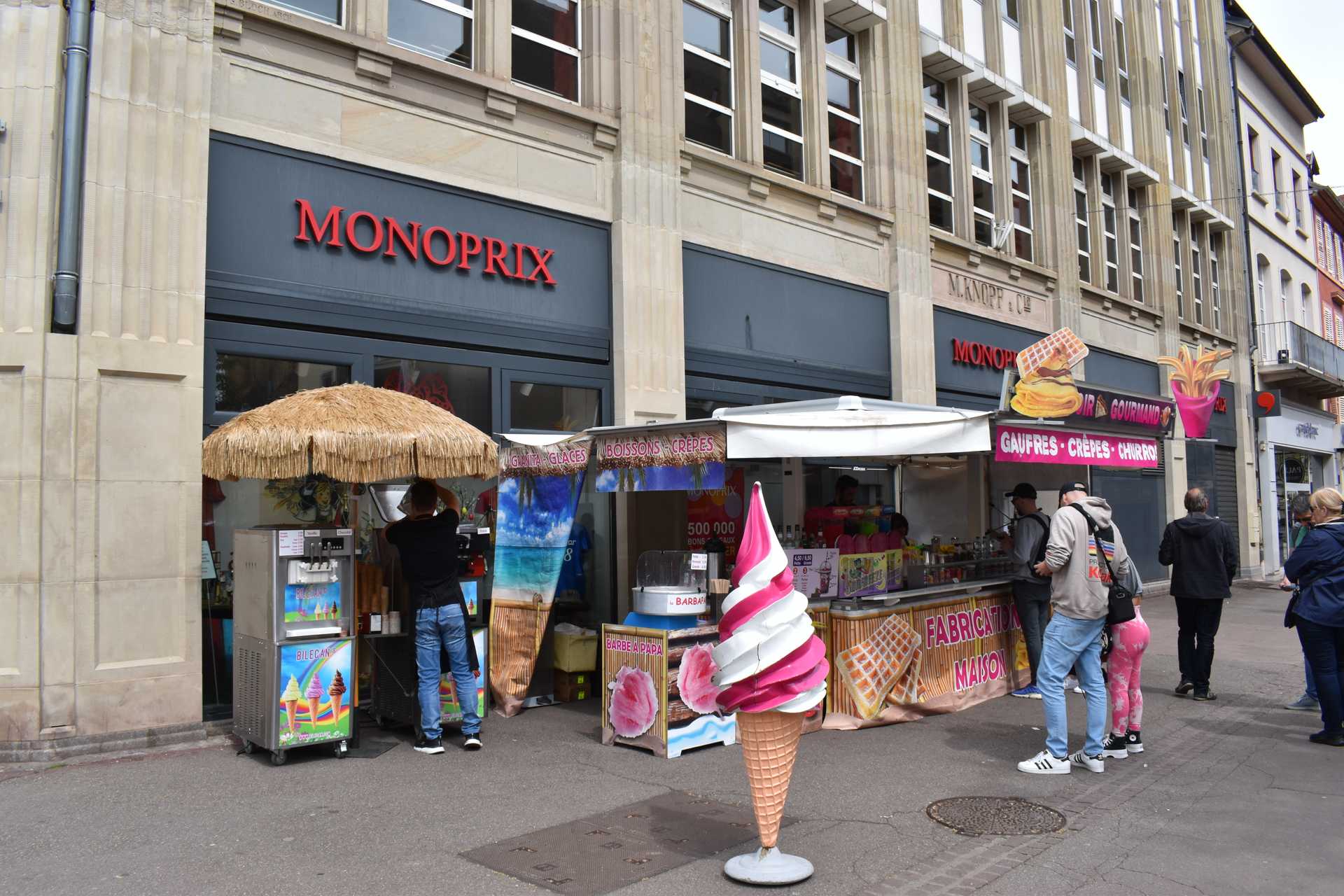 Colmar 2nd Day Pl des Unterlinden 6