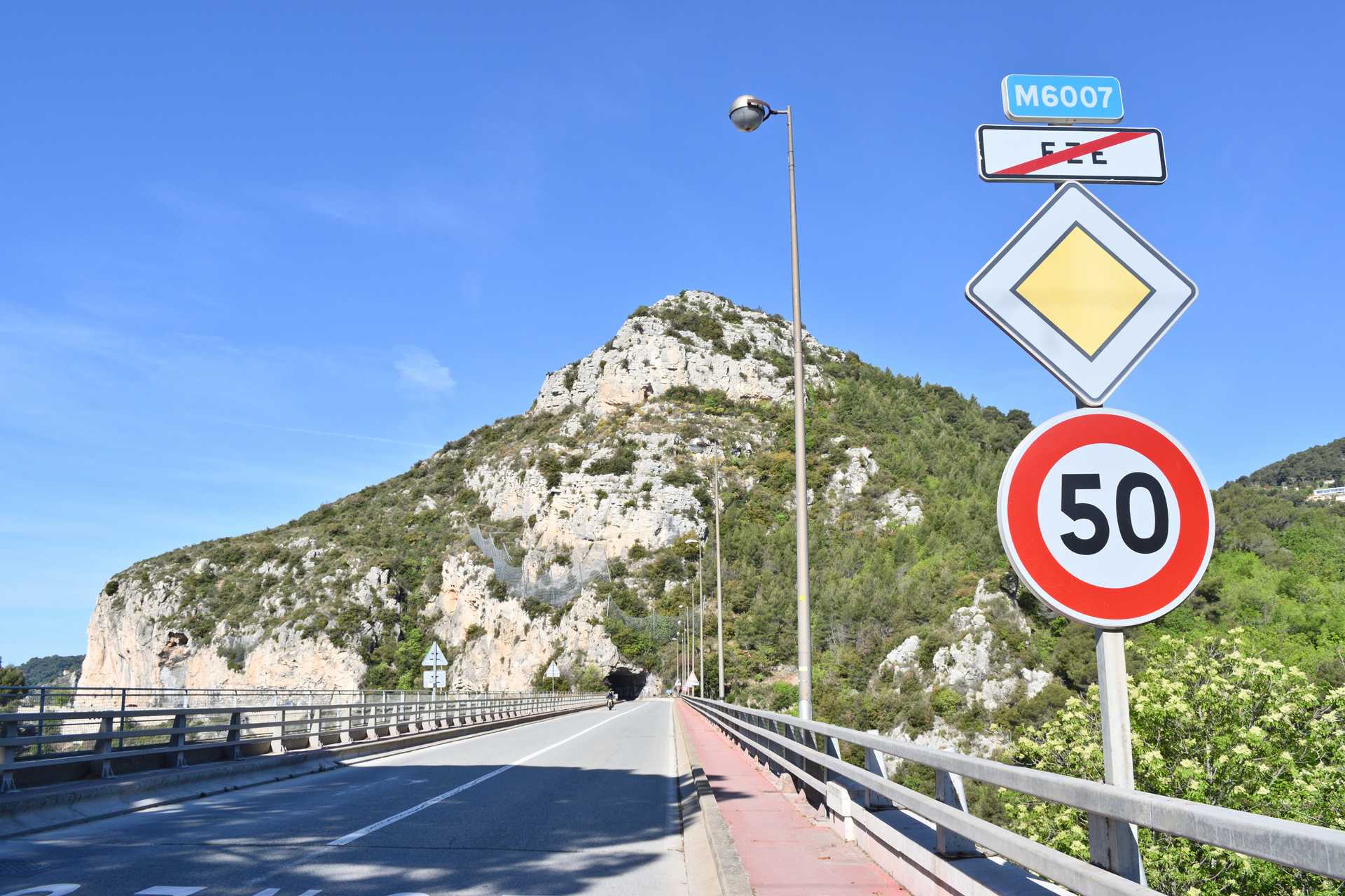 ごちうさ聖地巡礼記(49) 〜エズ編〜 ニースからエズ村へ