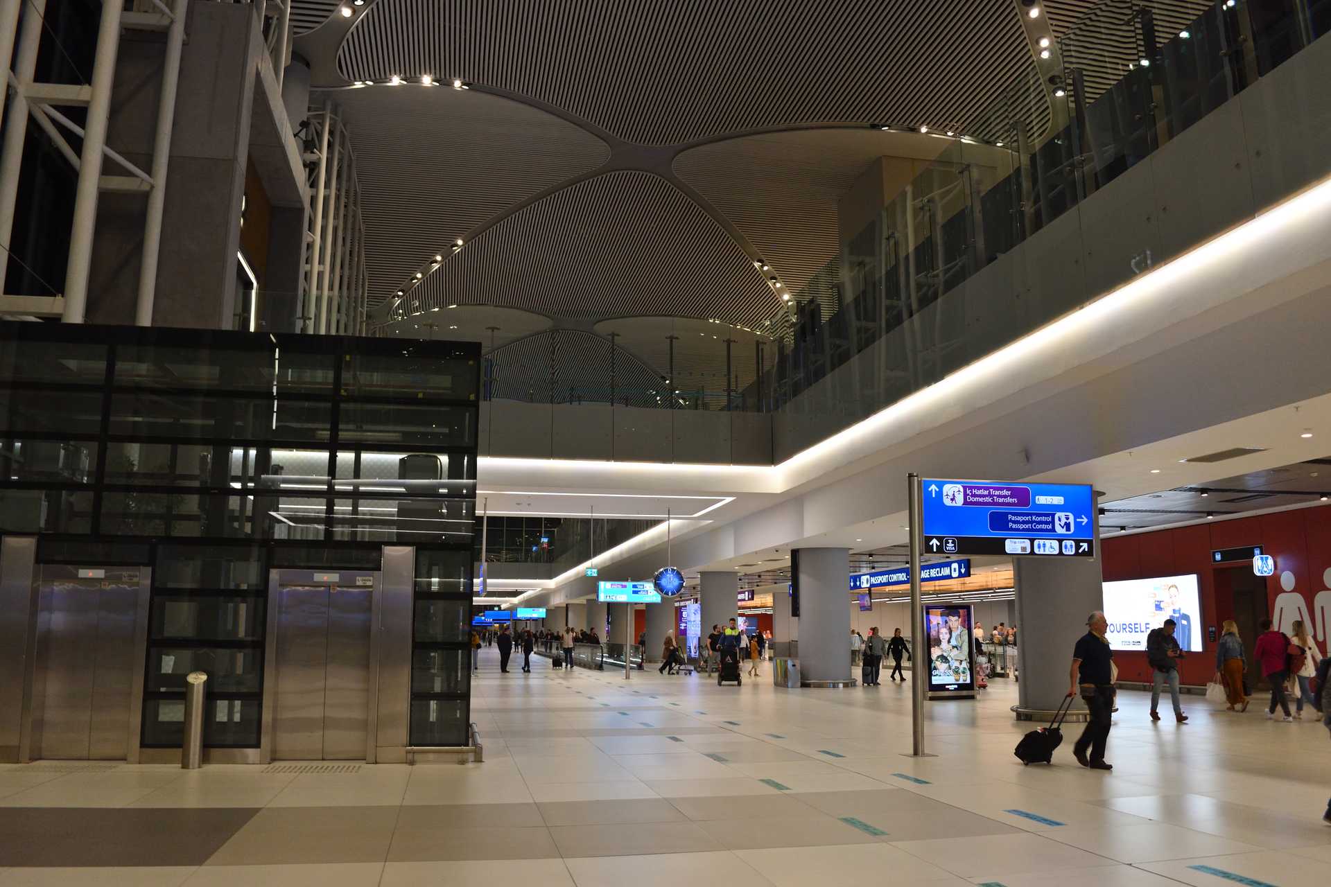 7th Day Istanbul Airport 3
