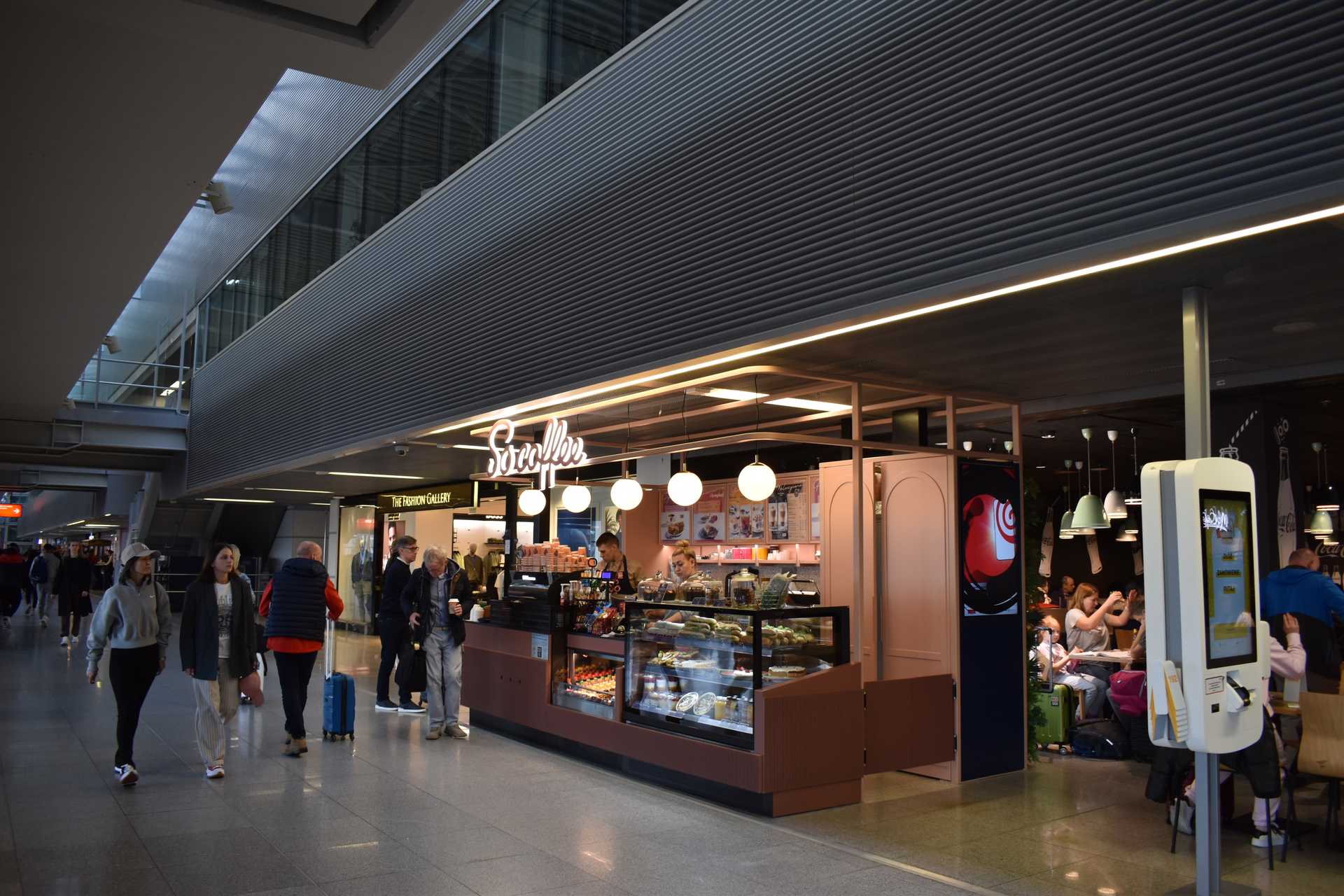 Warsaw Chopin Airport So Coffee