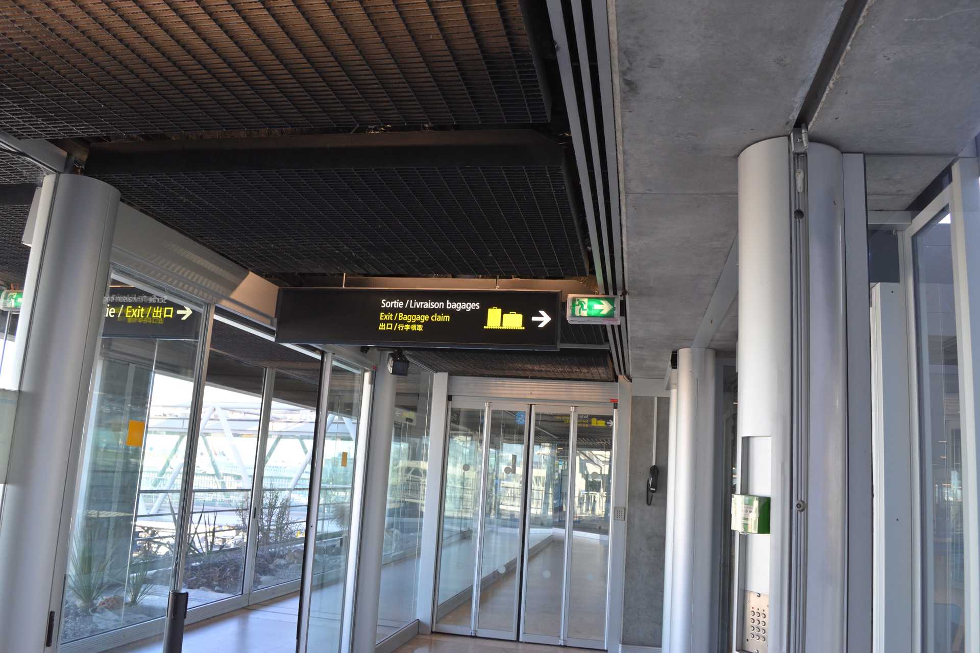 5th Day Arrive at Aeroport Cote d'Azur 1