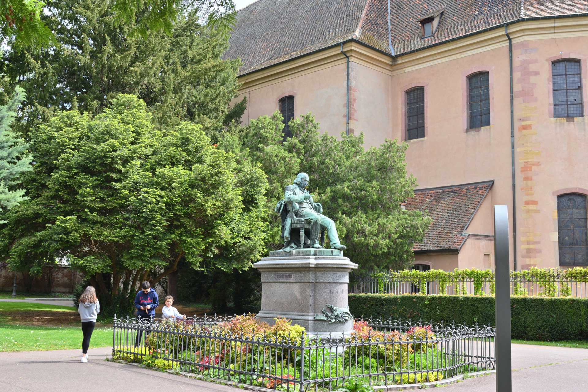 Colmar 3rd Day to Office de Tourism 3