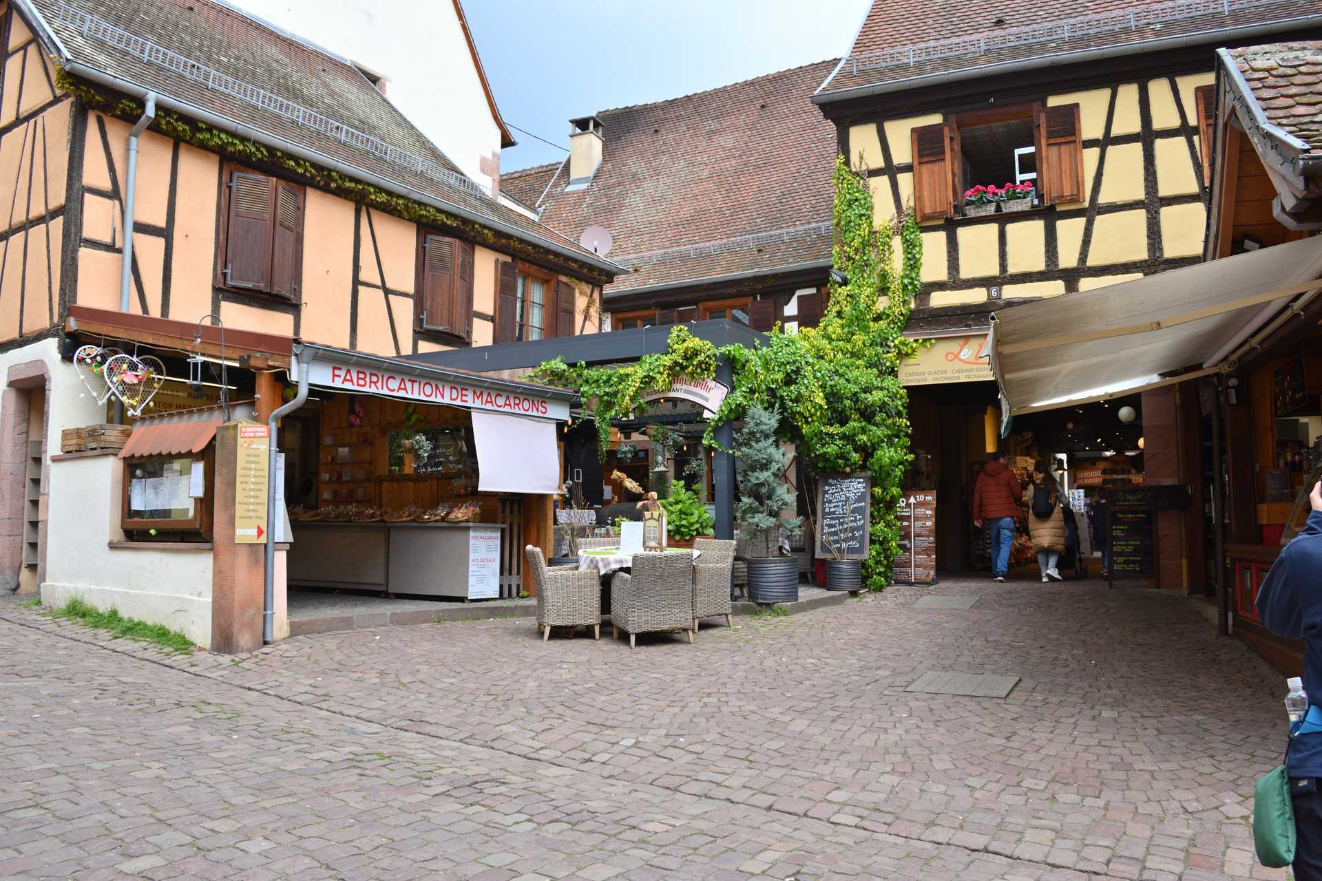 Colmar 4th Day Riquewihr Rue du General de Gaulle 13