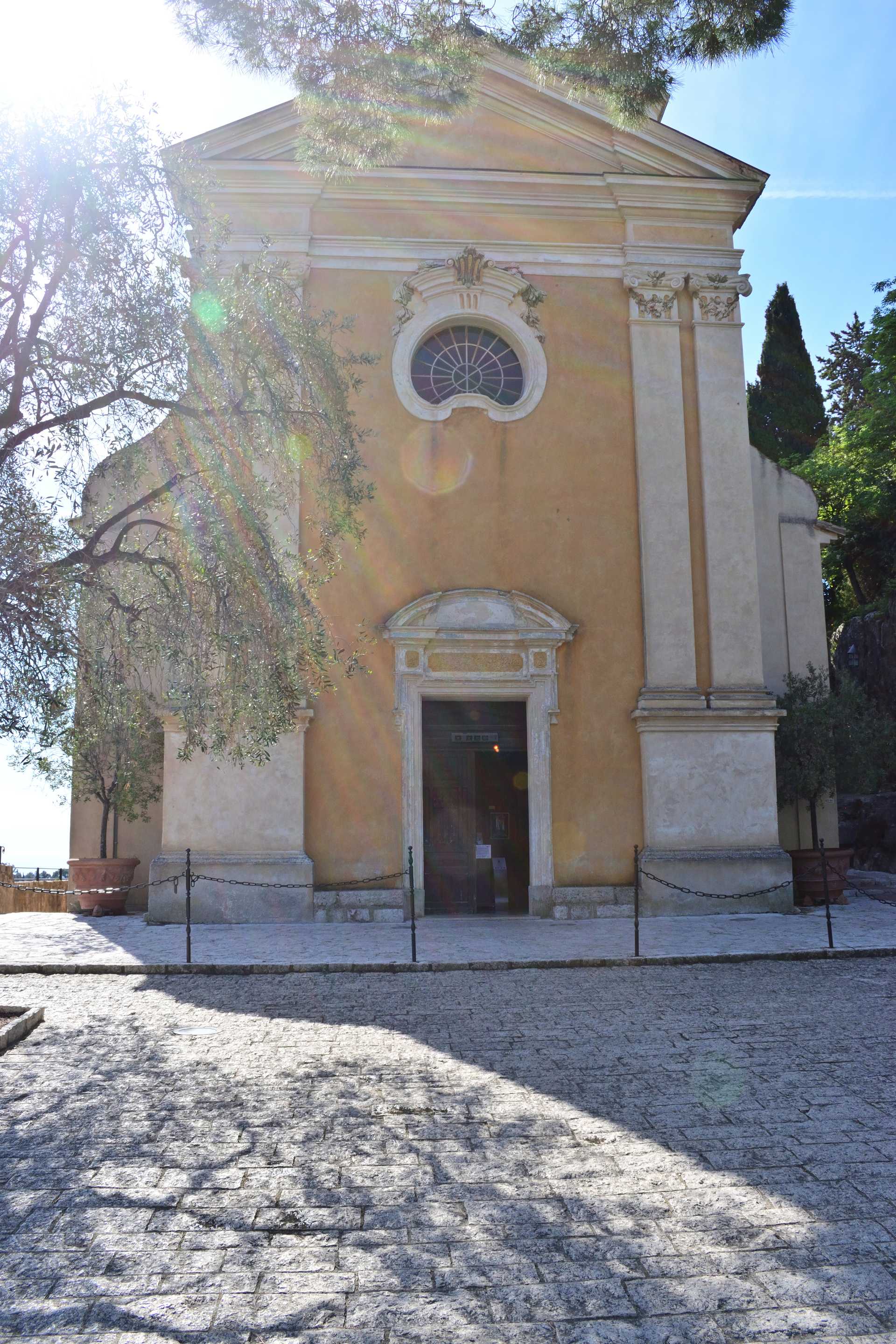 7th Day Eze Village Eglise 8