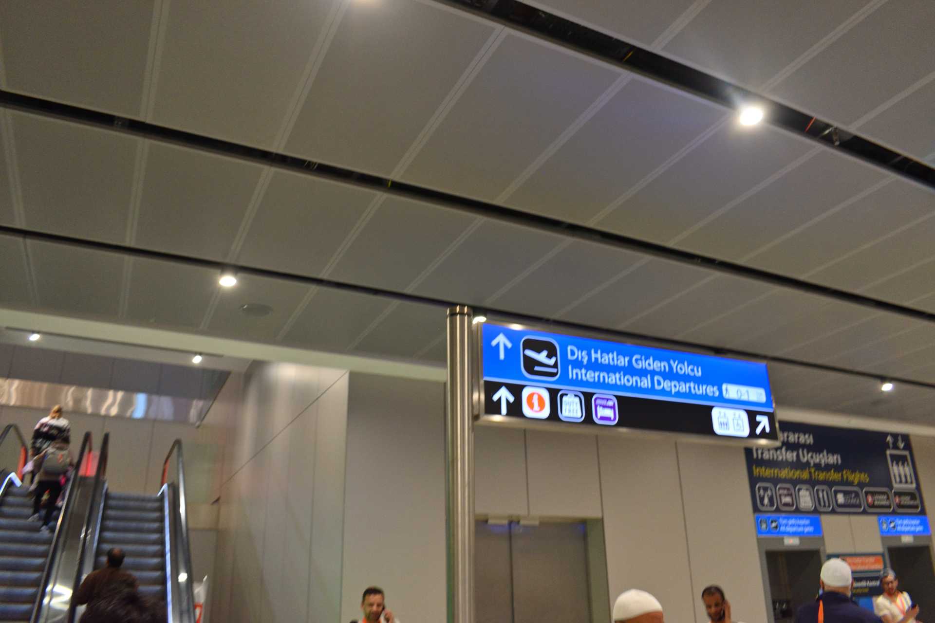 7th Day Istanbul Airport 9