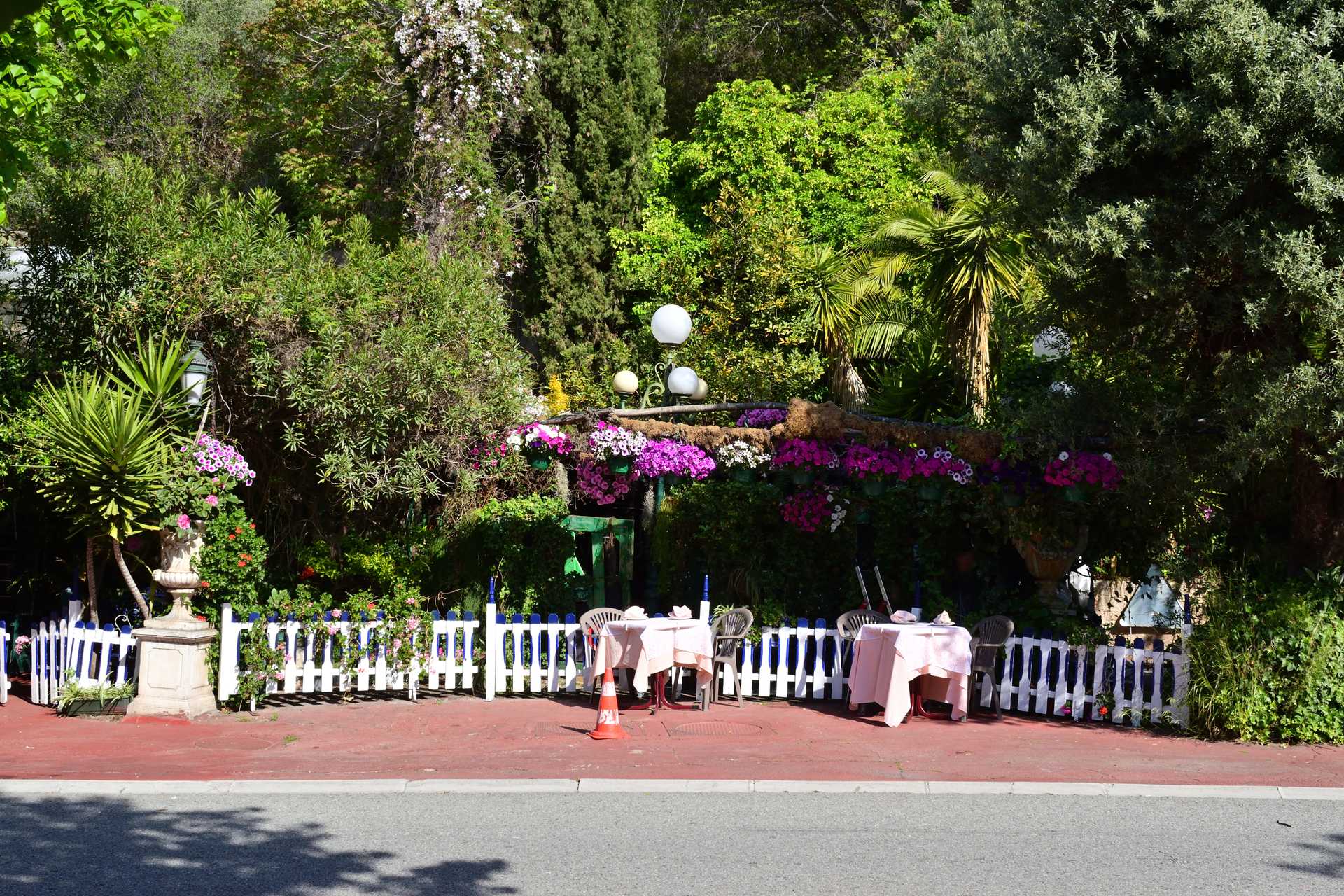7th Day Eze Village Walk to Bus Stop Model 19