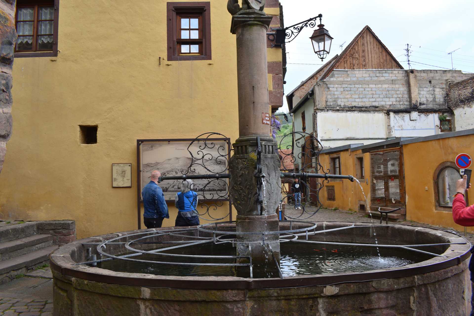 Colmar 4th Day Riquewihr Rue du General de Gaulle 46