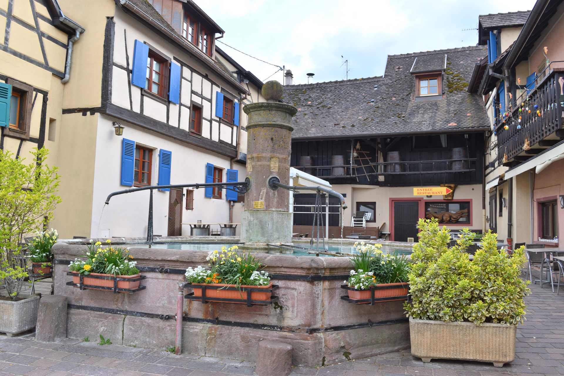 Colmar 3rd Day Eguisheim Pl du Chateau Saint Leon 20