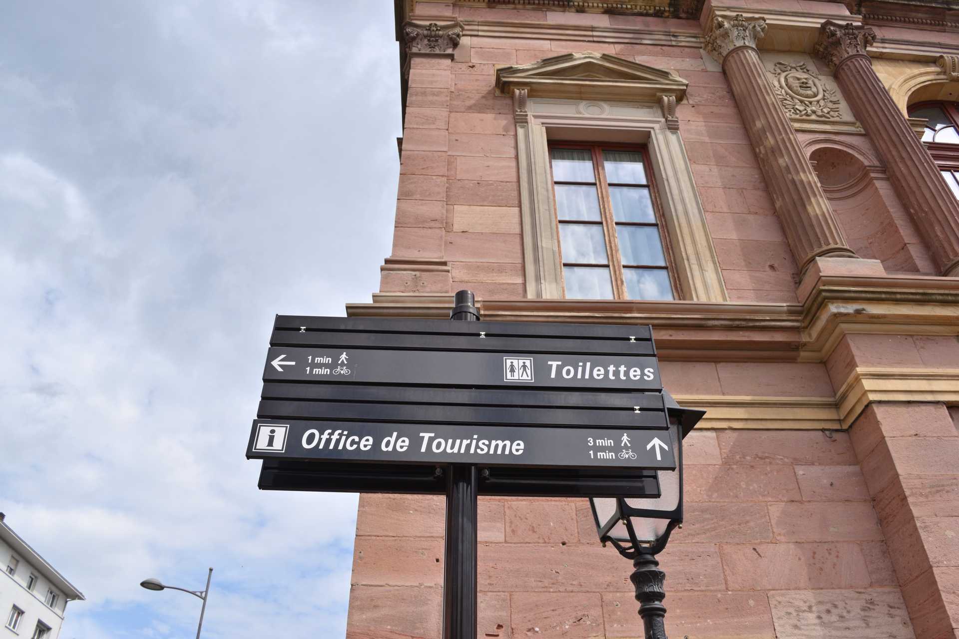 Colmar 3rd Day to Office de Tourism 7