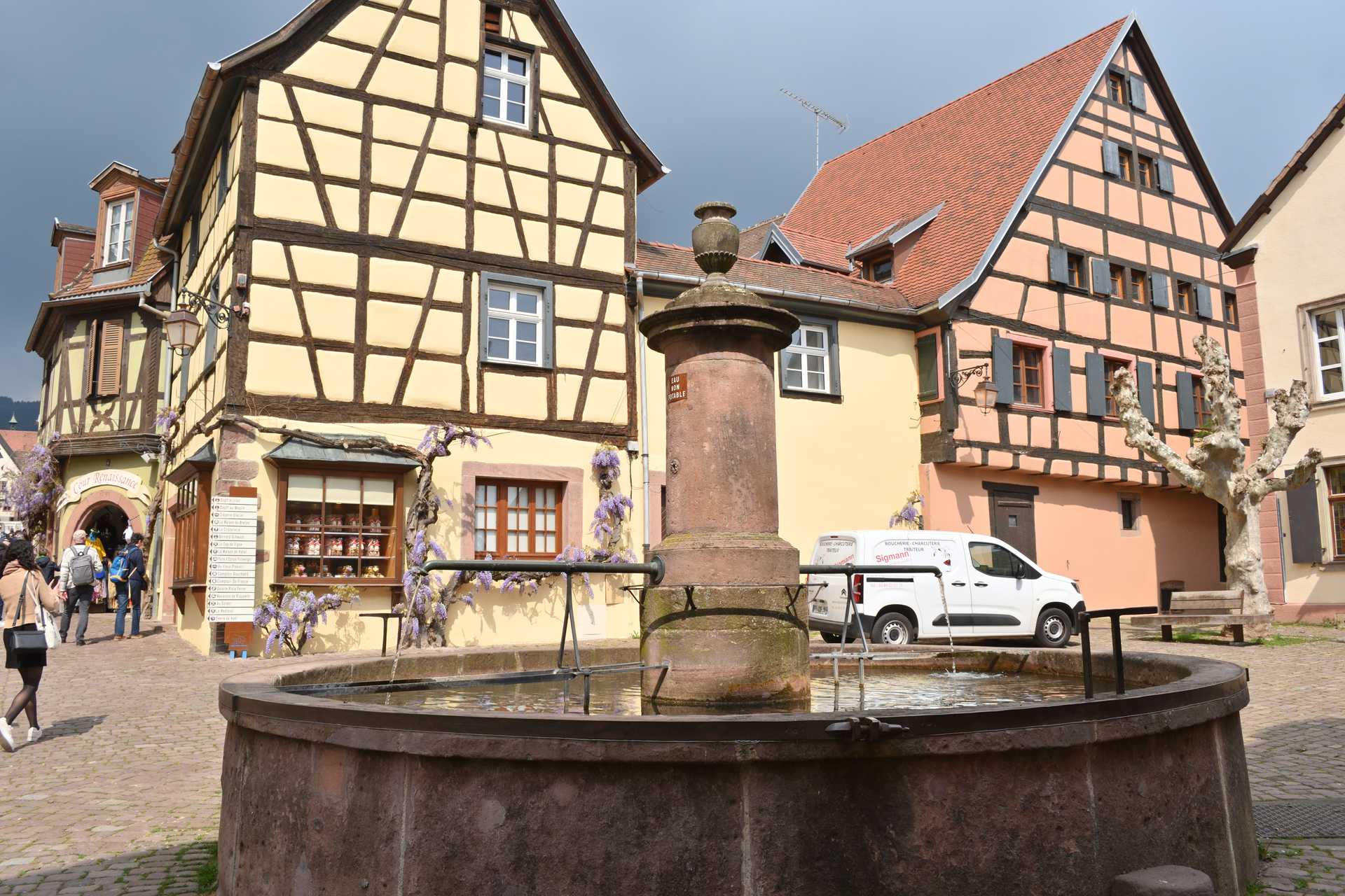 Colmar 4th Day Riquewihr Rue du General de Gaulle 2