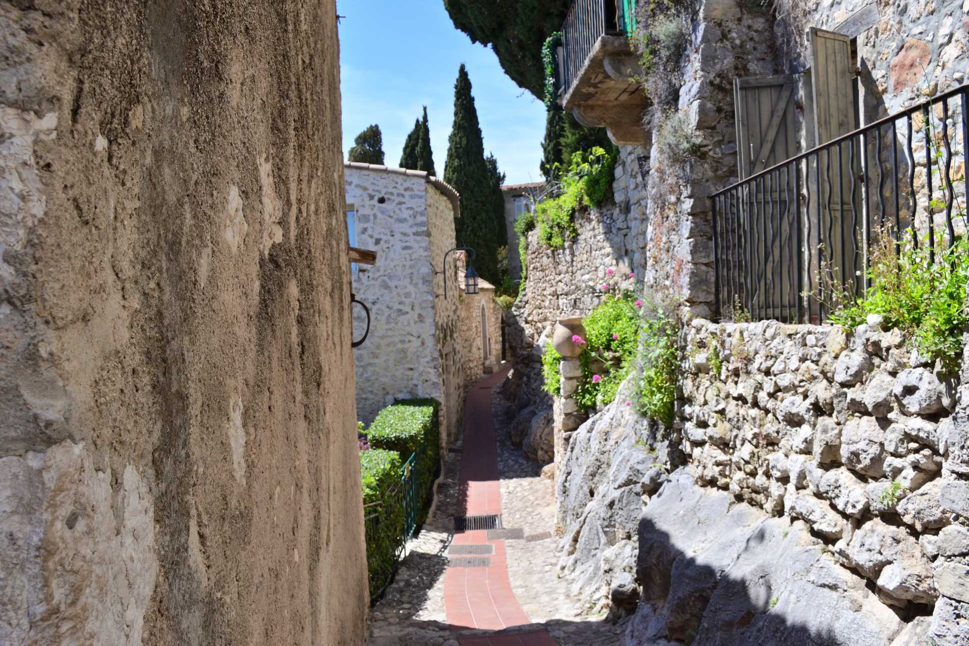 6th Day Eze Village Walk Around the Village 24