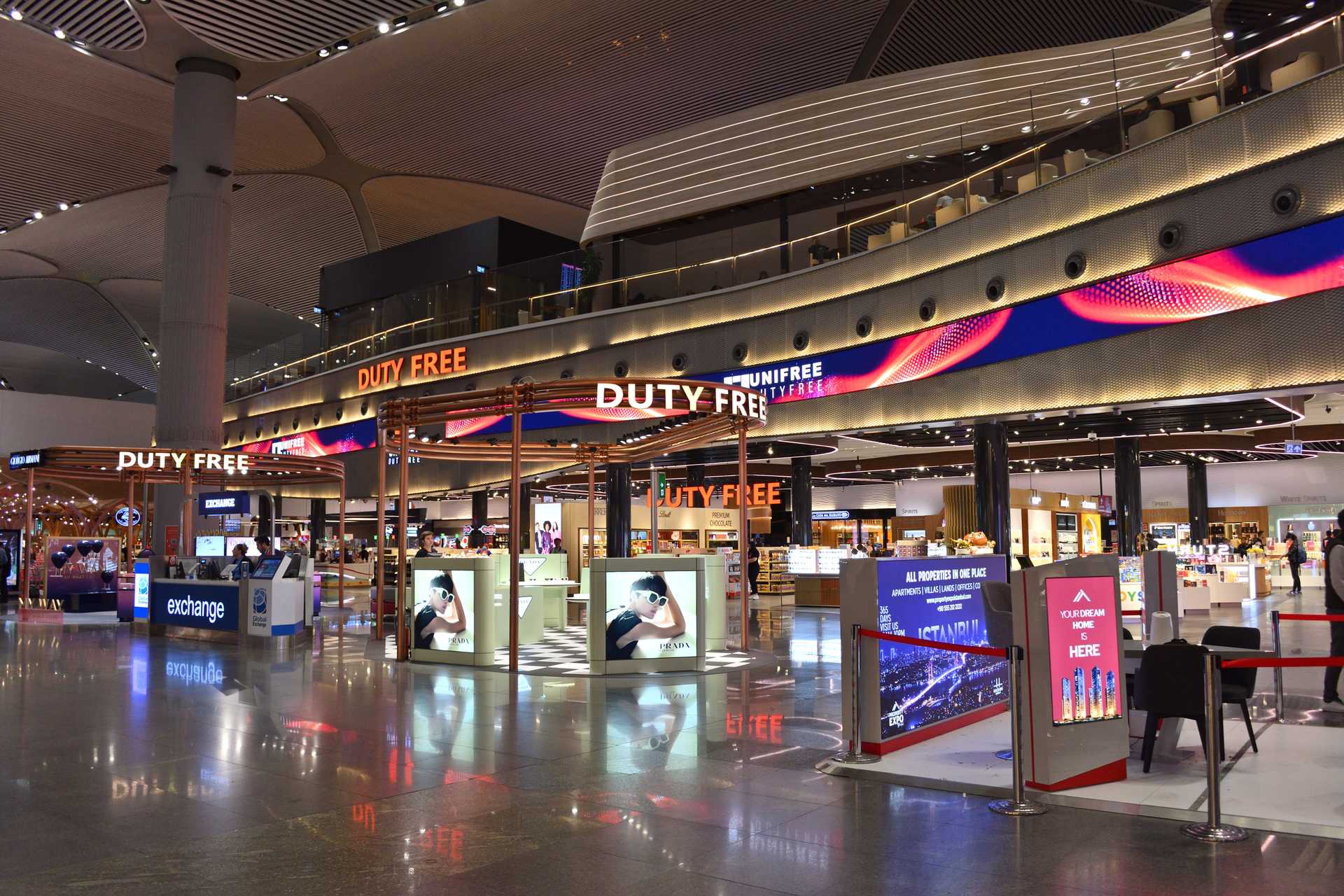 7th Day Istanbul Airport 16
