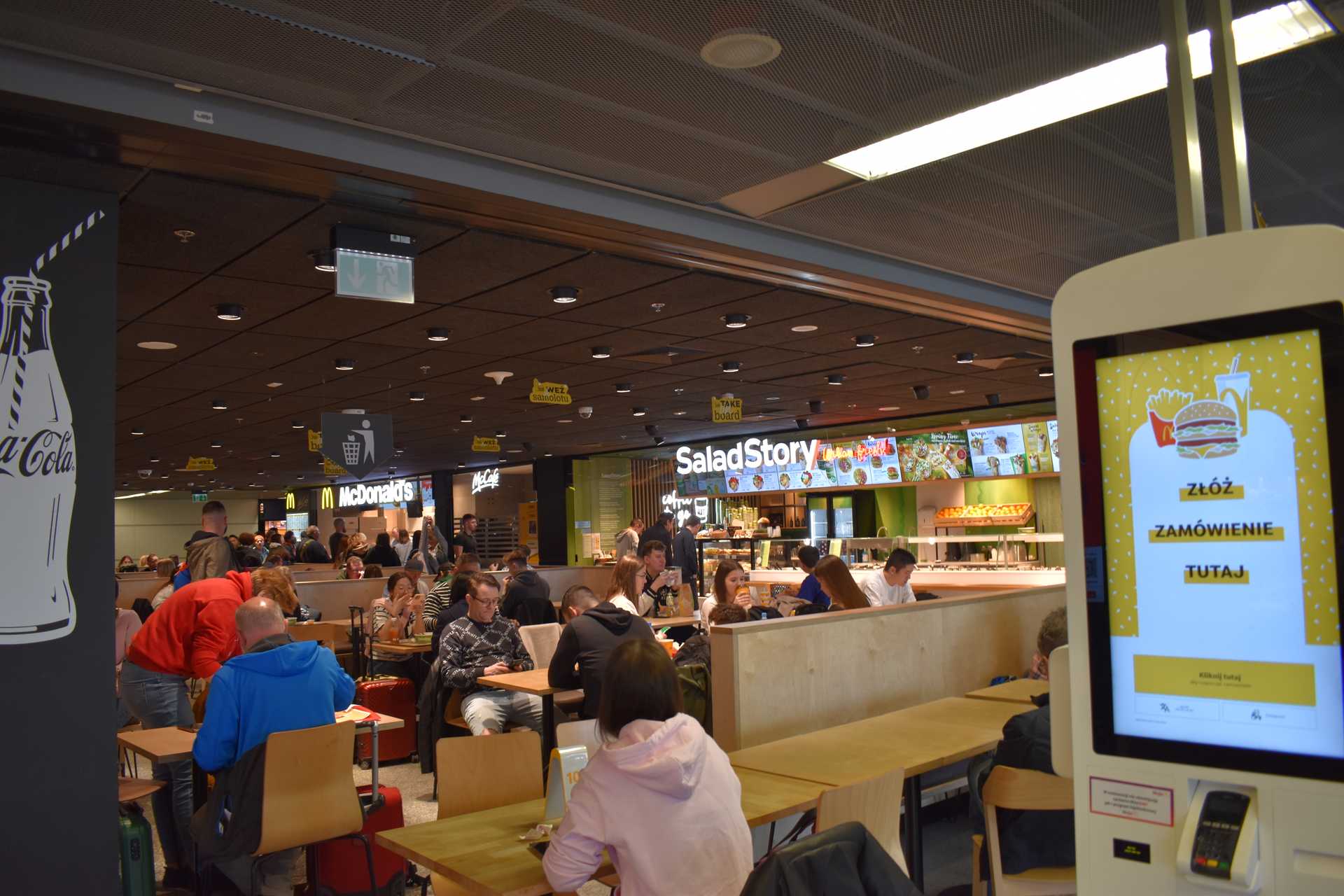 Warsaw Chopin Airport McDonald