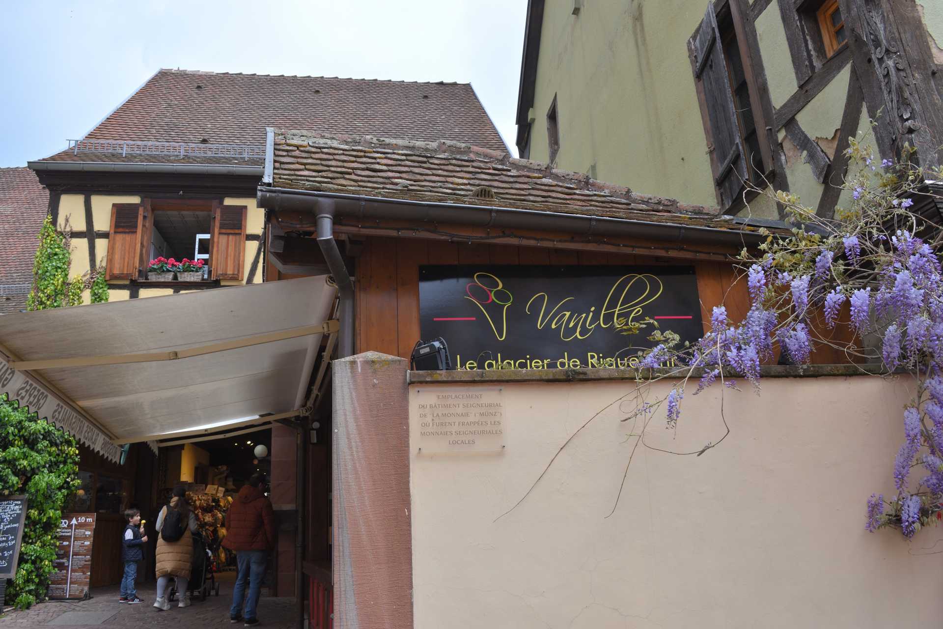 Colmar 4th Day Riquewihr Rue du General de Gaulle 15